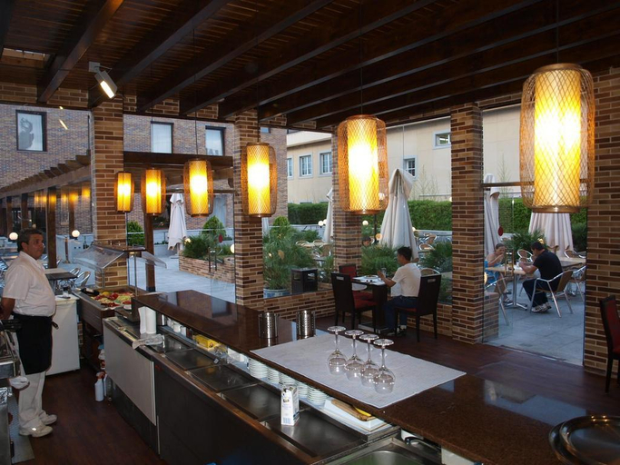 Food & Drinks 5, Dinastia Hotel, Madrid