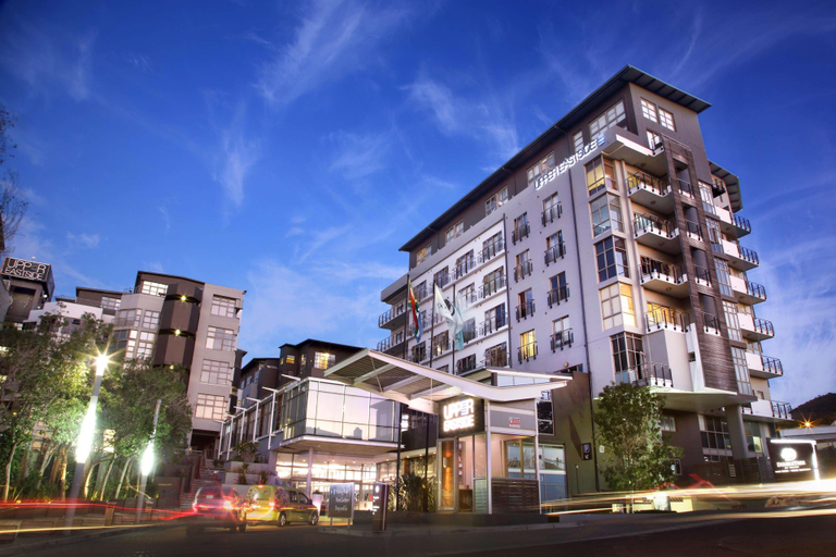 Exterior & Views 3, DoubleTree by Hilton Cape Town - Upper Eastside, City of Cape Town