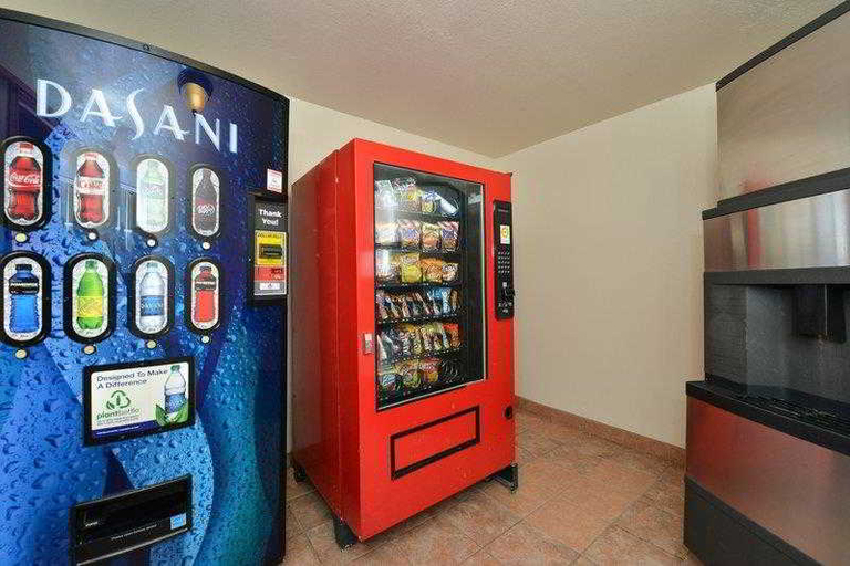Public Area 2, Motel 6 Lordsburg, NM, Hidalgo