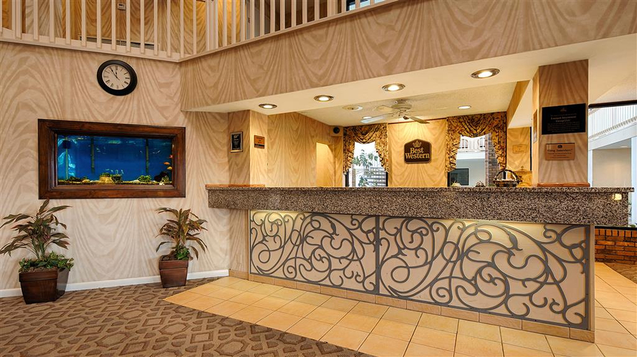 Public Area 3, Surestay Plus By Best Western Greenwood, Leflore