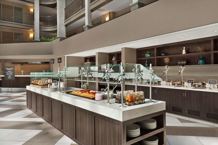 Food & Drinks 5, Embassy Suites by Hilton Arcadia Pasadena Area, Los Angeles