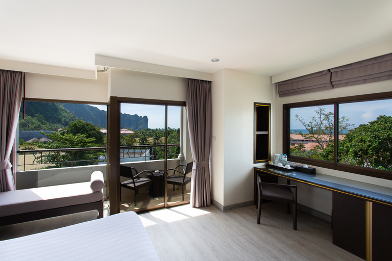 Bedroom 10
