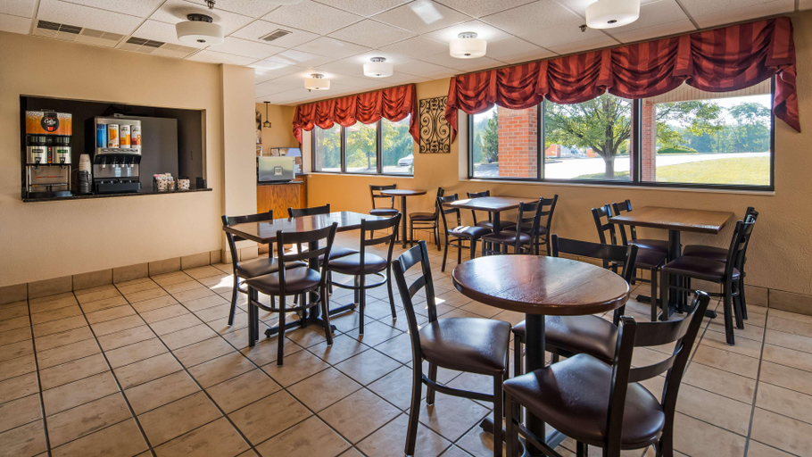 Food & Drinks, Best Western Caldwell Inn, Noble