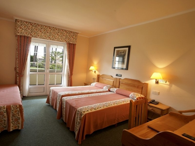 Bedroom, Hotel Spa Bosque-mar, Pontevedra
