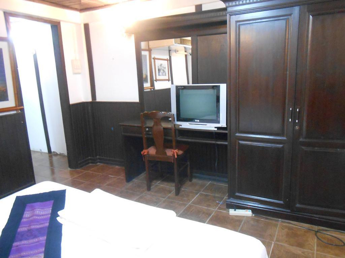 Others 5, New Lao Paris Hotel, Vientiane