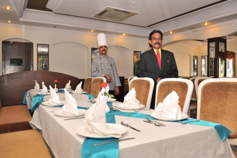 Food & Drinks, Hotel Paraag, Bangalore