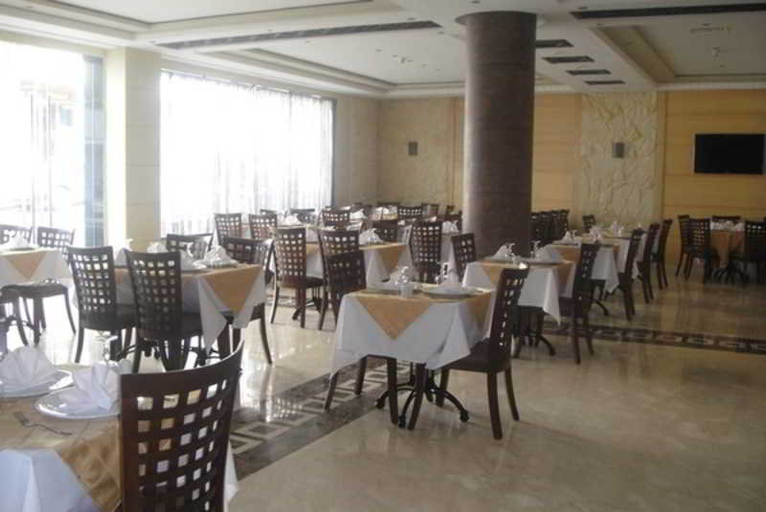 Food & Drinks 5, Hotel la Capitale, Rabat