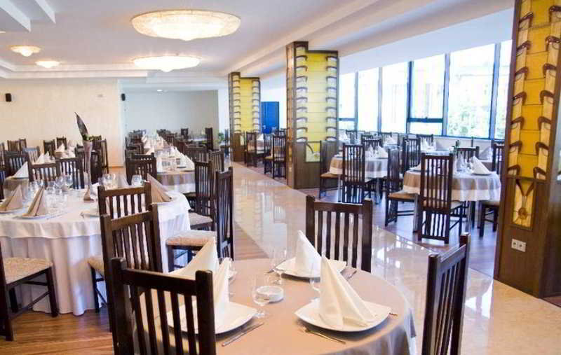 Food & Drinks 5, Grand Targu Mures, Targu Mures