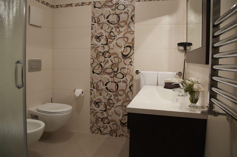 Bathroom 4, Green Garden Resort, Venezia