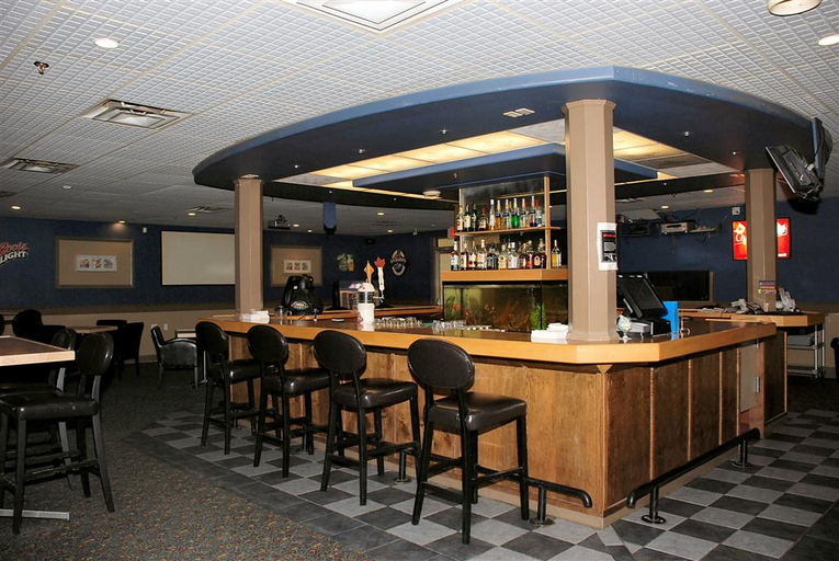 Food & Drinks 5, All Stay Suites, Division No. 13