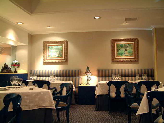 Food & Drinks 3, Ebora by Vivere Stays, Toledo