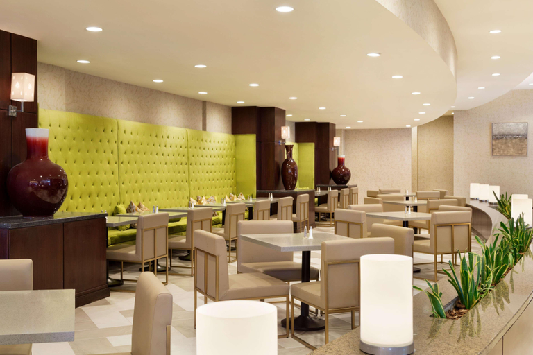 Public Area 2, Embassy Suites Los Angeles - Glendale, Los Angeles