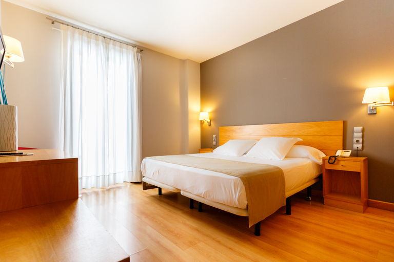 Bedroom 3, AACR Museo, Sevilla