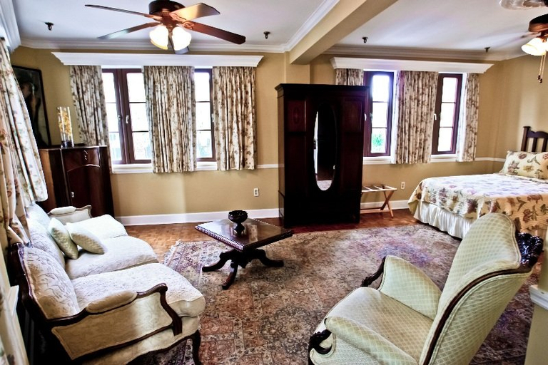 Public Area 2, Hotel St. Michel, Miami-Dade