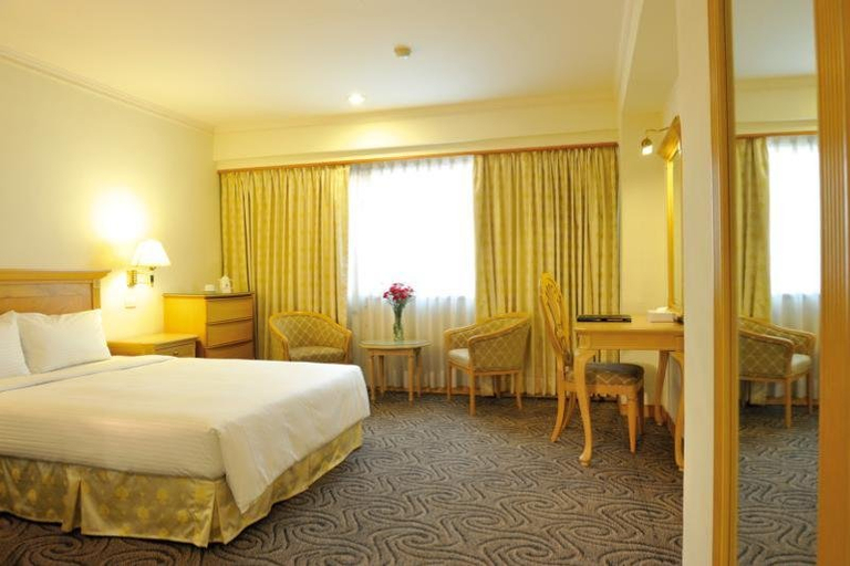 Bedroom 3, Cambridge Tainan Hotel, Tainan