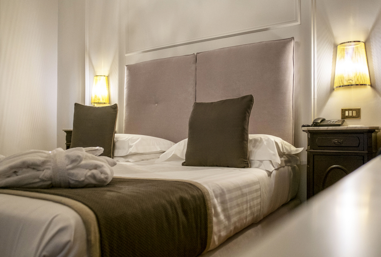 Bedroom 3, De la Ville, Rimini