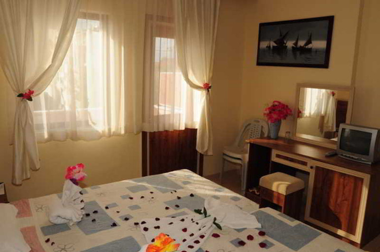 Bedroom 4, Side Yesiloz Hotel, Manavgat