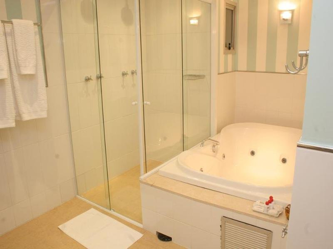 Bathroom 5, Sumatra Hotel e Centro de Convenções, Londrina