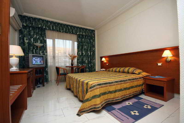 Bedroom 3, Splendid Hotel, Kadiogo