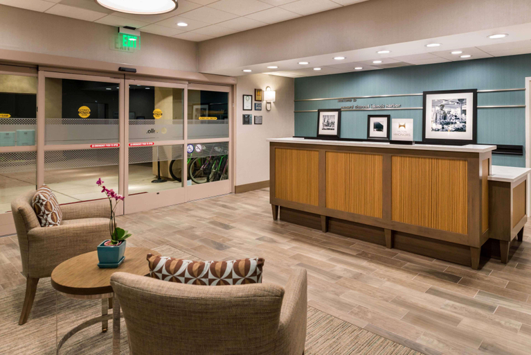 Public Area 2, Hampton Inn Channel Islands Harbor/Oxnard, Ventura