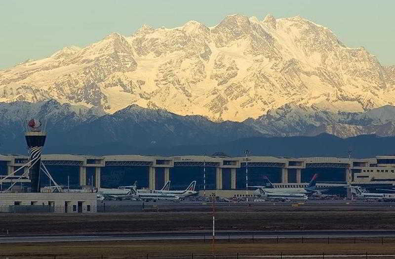 Exterior & Views 2, Sheraton Milan Malpensa Airport Hotel, Varese