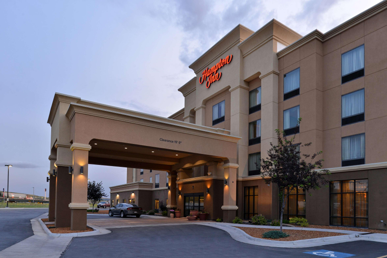 Exterior & Views 1, Hampton Inn Evanston, Uinta