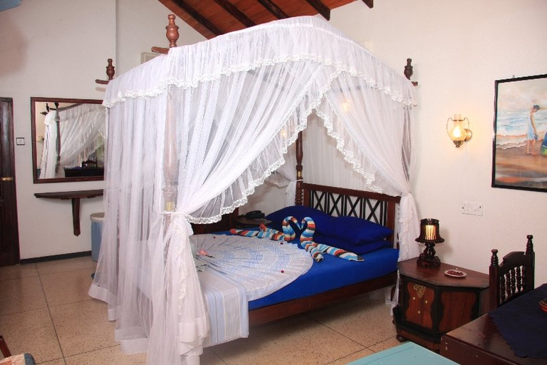 Bedroom 4, Hotel Flower Garden, Habaraduwa