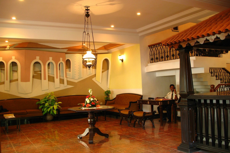 Public Area 2, Sonesta Inn, North Goa