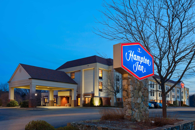 Exterior & Views 1, Hampton Inn Franklin/Milford, Norfolk