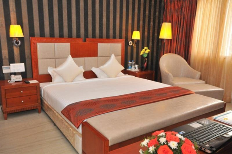 Bedroom 3, Hotel Paraag, Bangalore