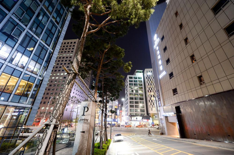 Exterior & Views 2, Hotel New Oriental Myeongdong, Jung