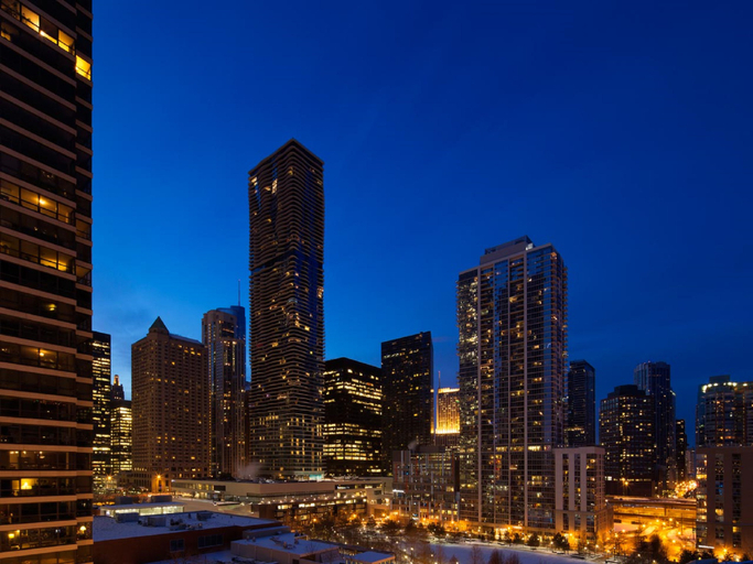 Exterior & Views 2, Radisson Blu Aqua Hotel, Chicago, Cook