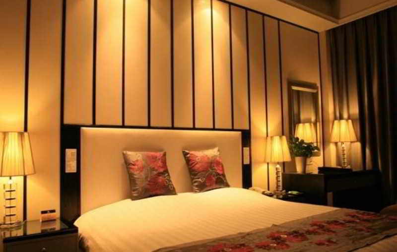 Bedroom 2, Starway Hotel (Qingdao May Fourth Square Eastern Municipal Hospital), Qingdao