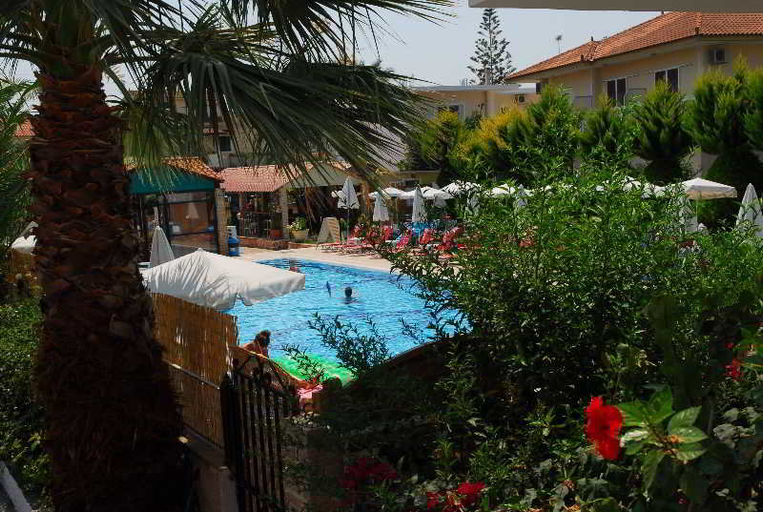 Sport & Beauty 4, Tom & John Center, Ionian Islands