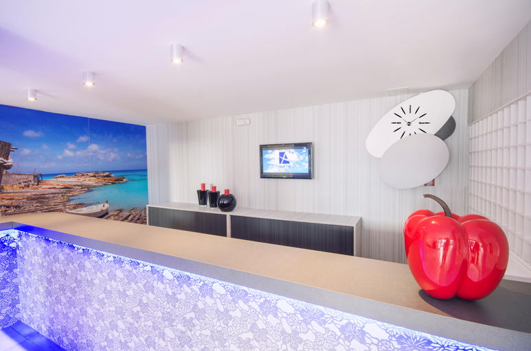 Public Area 2, AzuLine Apartamentos Sunshine, Baleares