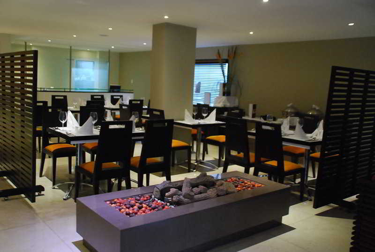 Food & Drinks 3, Richmond Suites, Santafé de Bogotá