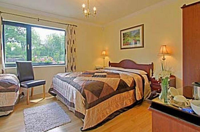 Bedroom 2, The Ferris Wheel B&B