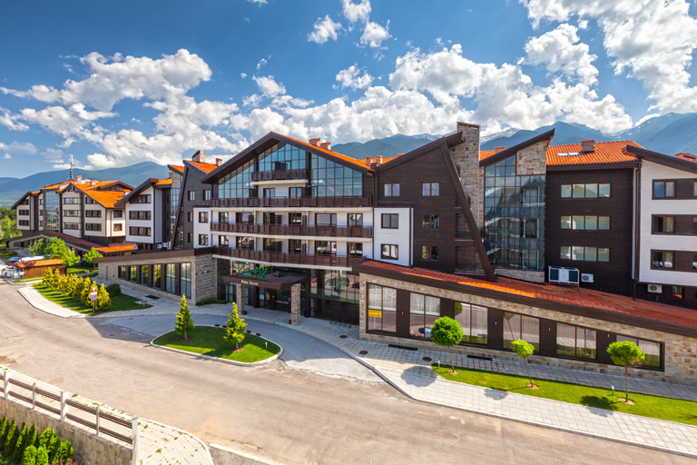 Exterior & Views 1, Terra Complex, Razlog