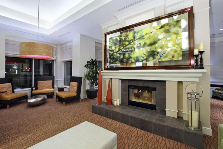 Public Area 2, Hilton Garden Inn St. Charles, Dupage