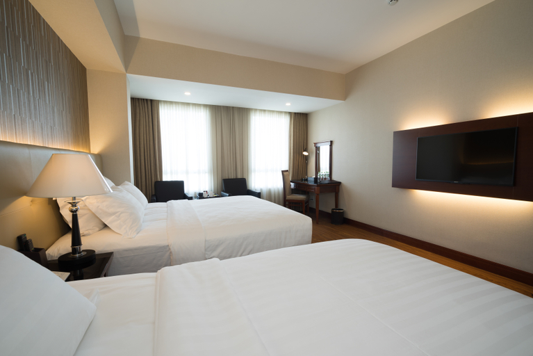 Bedroom 1, Nhat Ha 1 Hotel, District 1