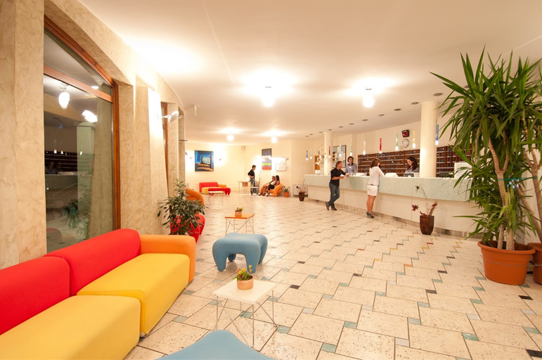Public Area 5, Calaserena Resort, Cagliari