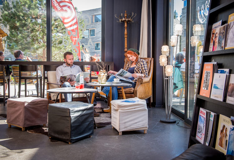 Public Area 2, Rocksresort, Surselva