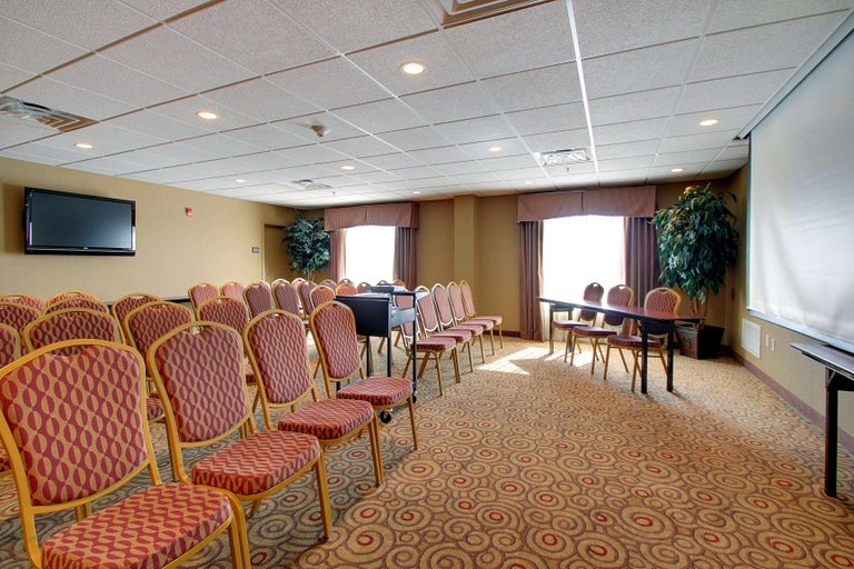Public Area 2, Hampton Inn & Suites West Bend, Washington