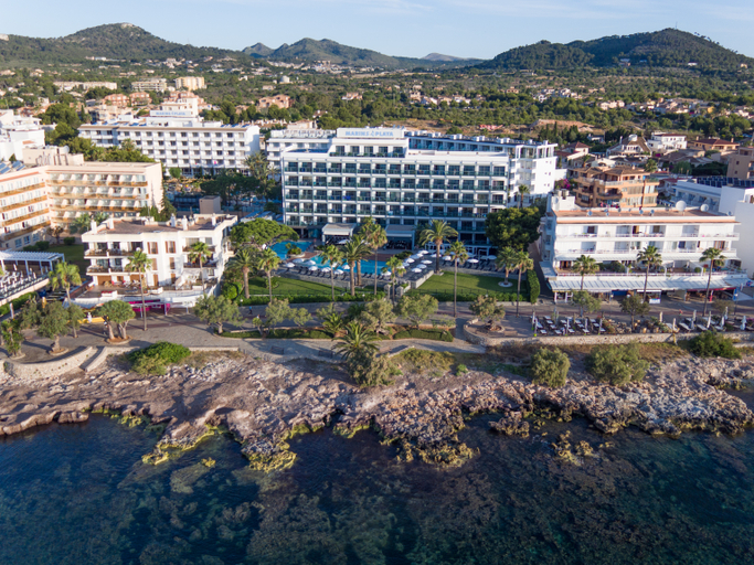 Exterior & Views, Marins Playa Suites, Baleares