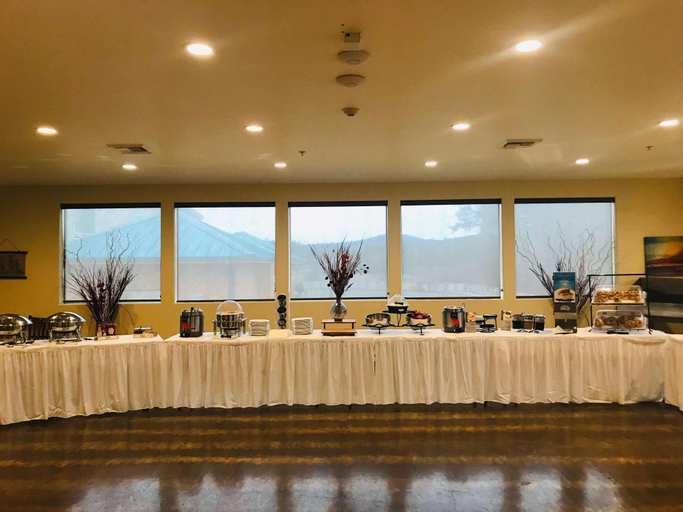Public Area 2, Best Western Plus Northwoods Inn, Del Norte