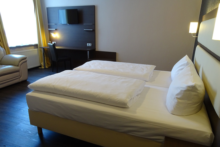 Bedroom 3, AMEDIA Hotel Hamburg Moorfleet, Hamburg