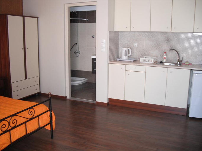 Bedroom 3, Finikas Studios, South Aegean