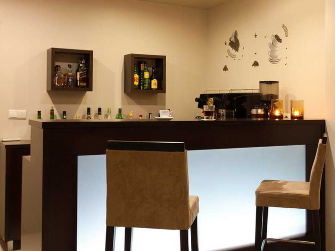 Others 4, Belem Hotel, Pombal
