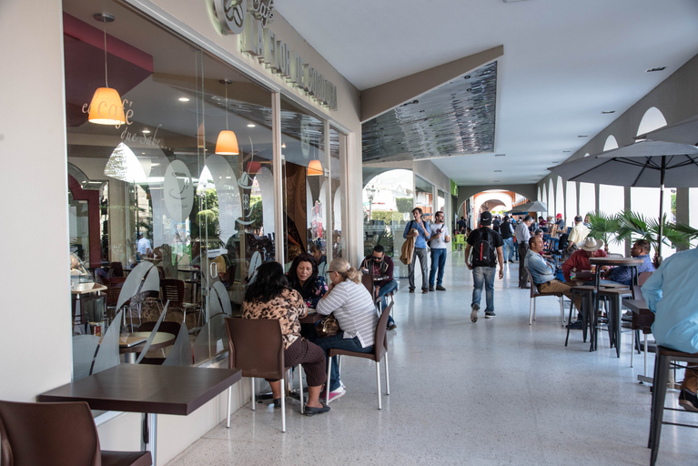 Food & Drinks 5, Fray Junipero Serra, Tepic