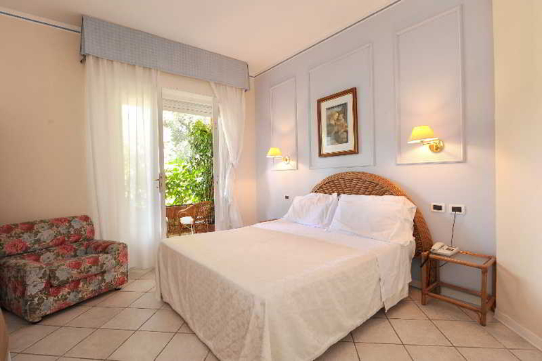 Bedroom 3, Villa Tiziana Hotel, Lucca